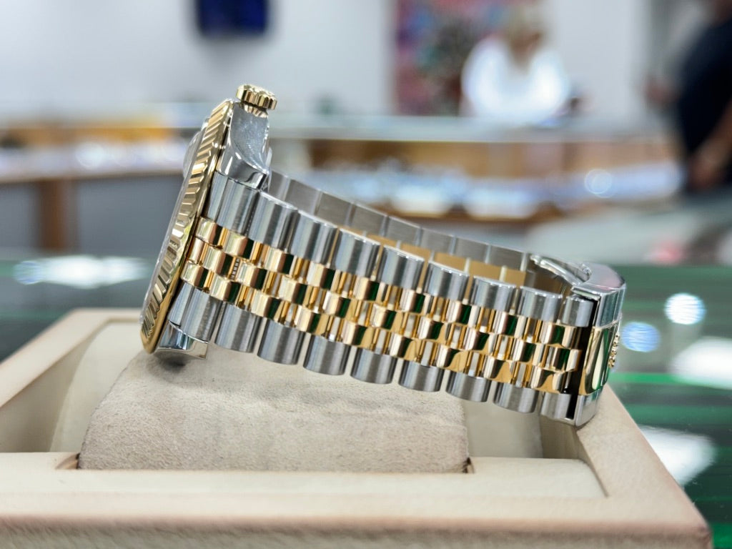 Luxury Watch 3